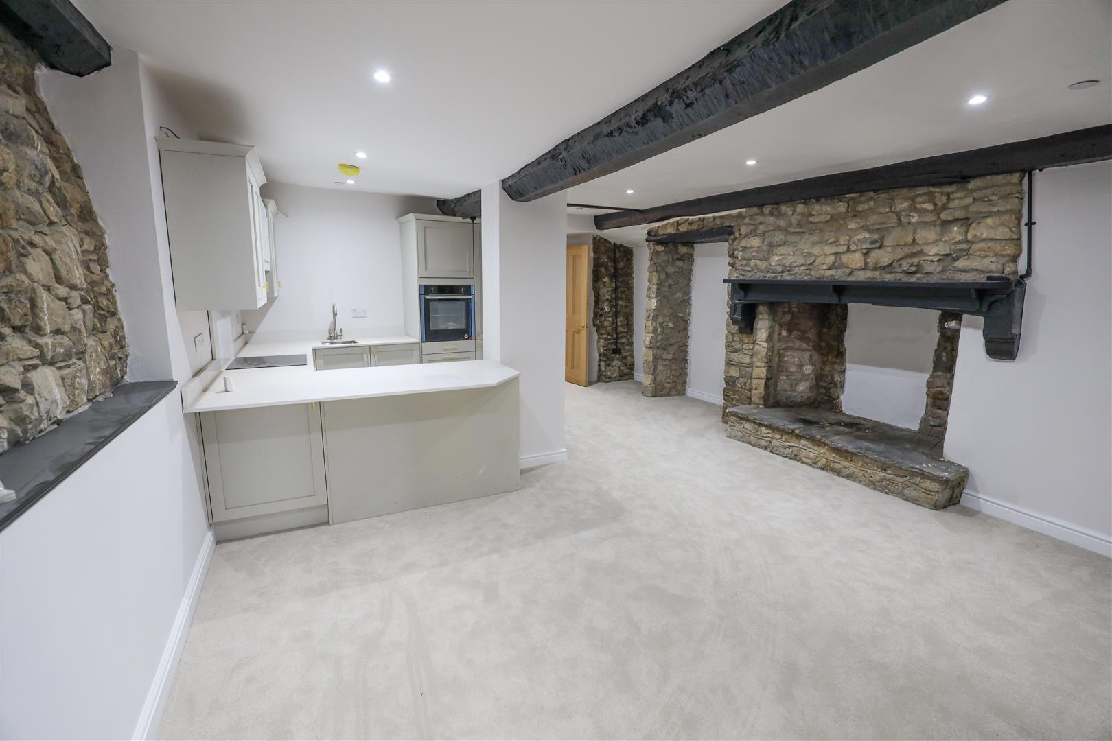 1 The Market Place, 66 High Street, Cowbridge, Vale of Glamorgan, CF71